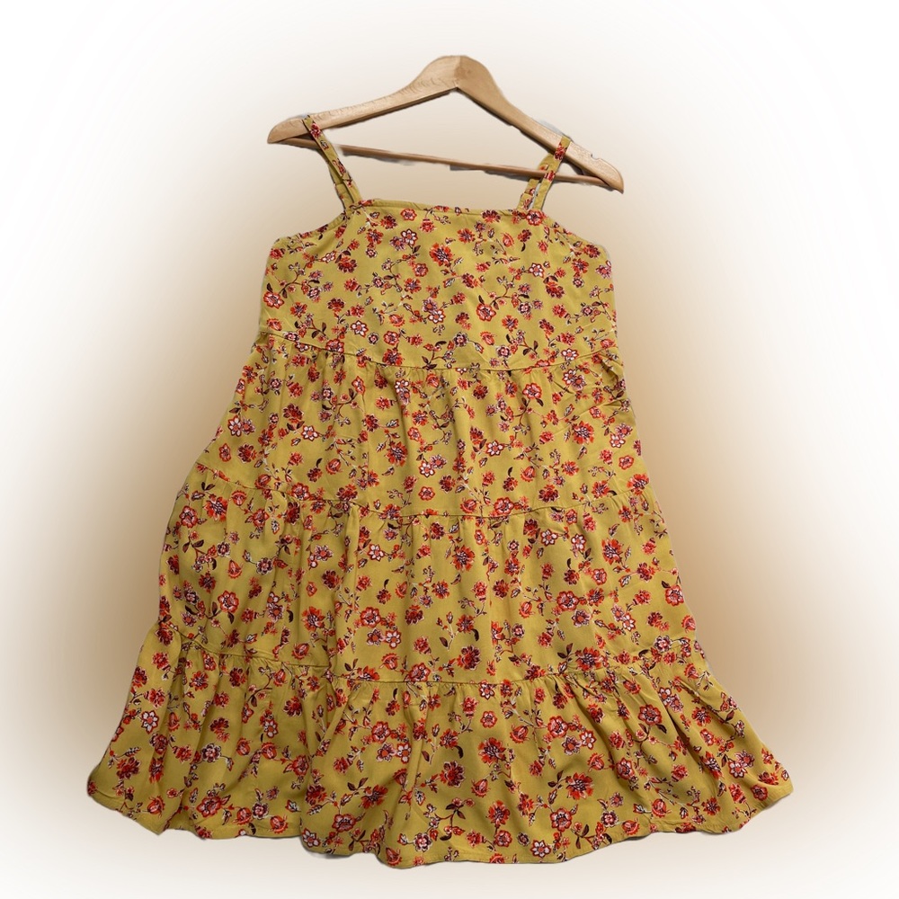 Old Navy Women’s Floral Print Sleeveless Tiered Swing Dress Size:M, Mustard